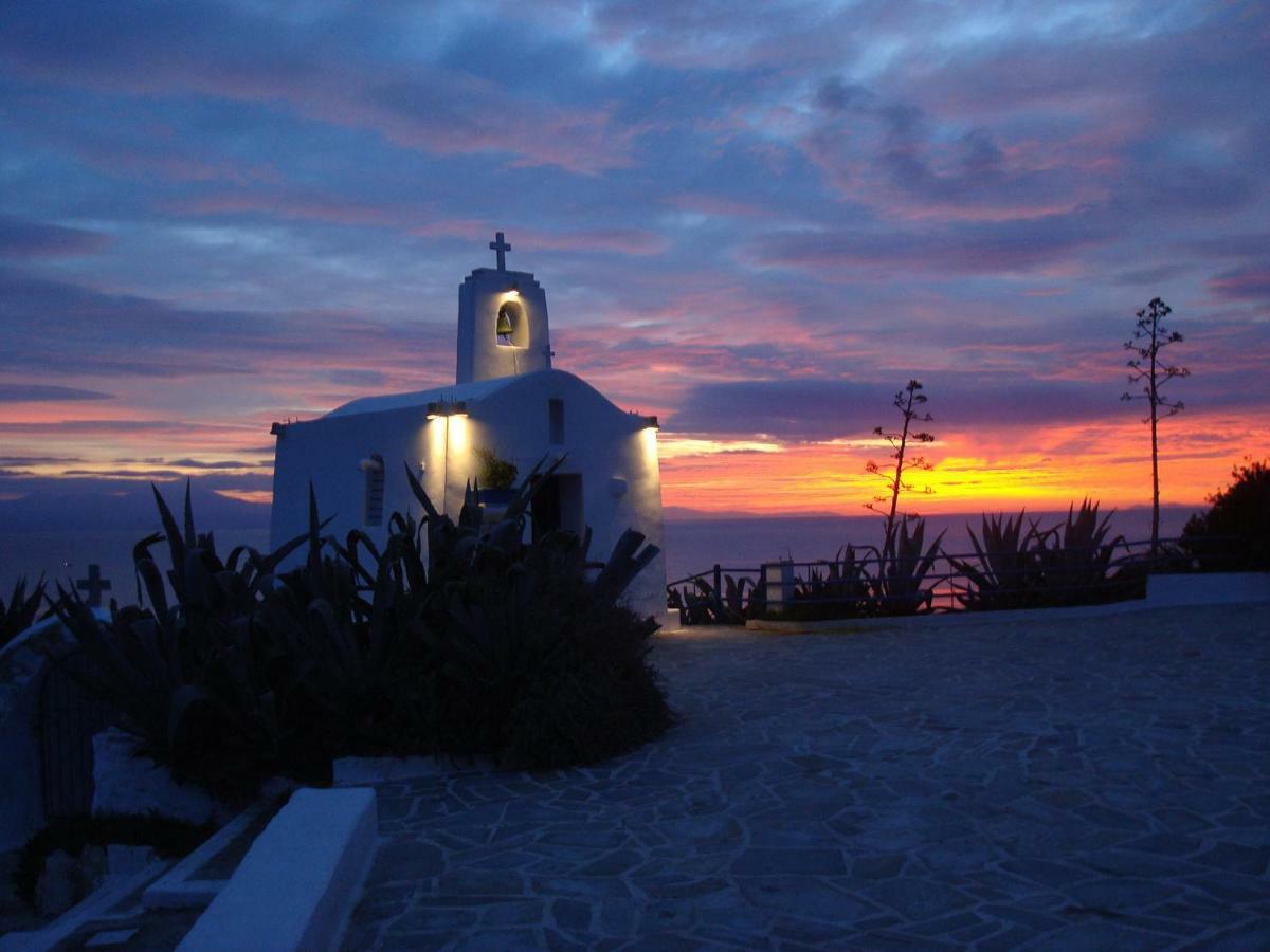 Villa Blue. Two Storey House, 100 Meters From Sea Rafína Exterior foto