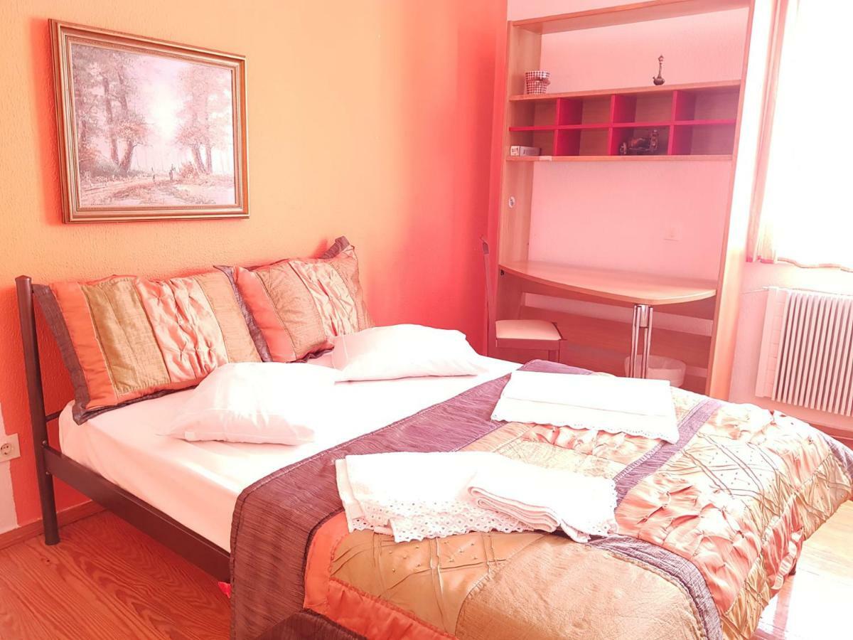 Villa Blue. Two Storey House, 100 Meters From Sea Rafína Exterior foto